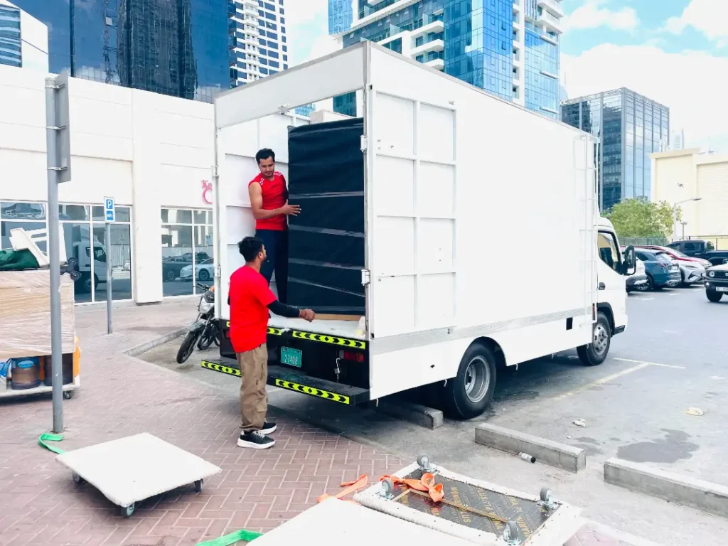 Commercial Moving service in Dubai